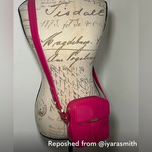 Vintage Yves Saint Laurent Bright Pink Leather Crossbody Bag - EUC